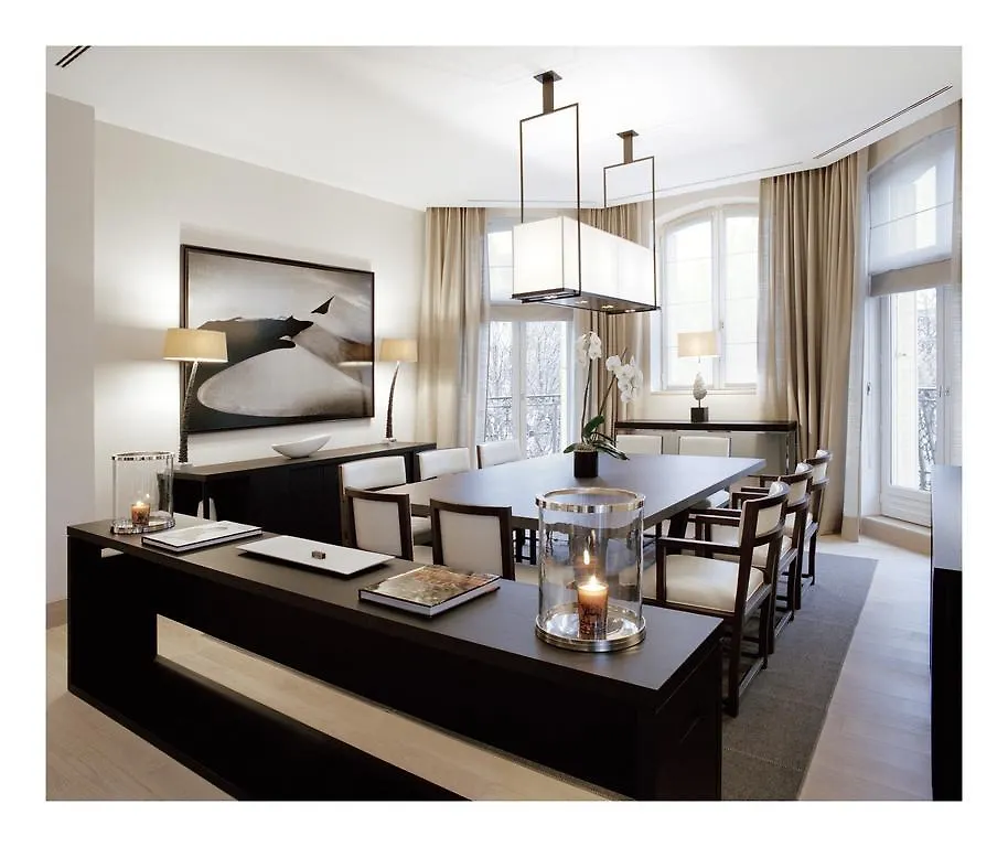 La Reserve Paris Apartments location